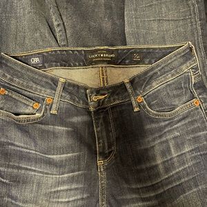 Lucky brand skinny jeans size 27